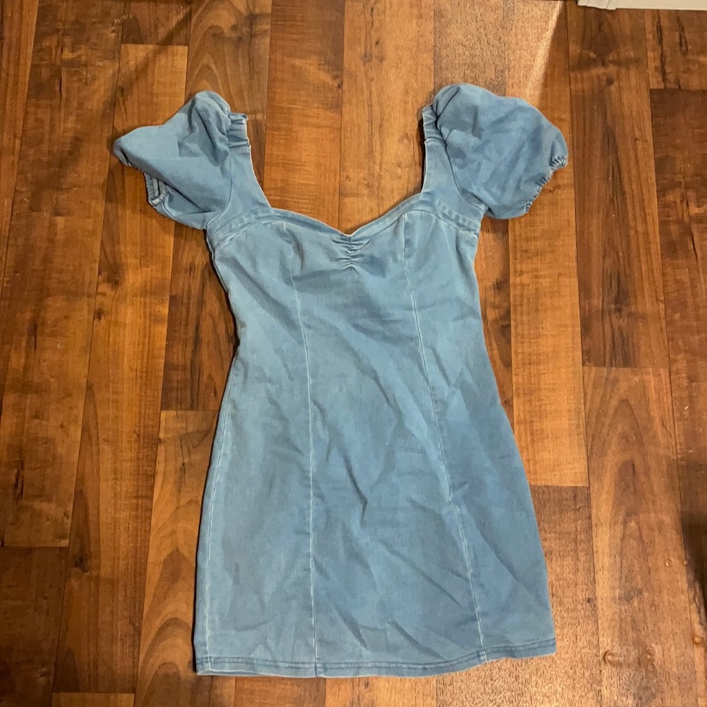 Blue dress